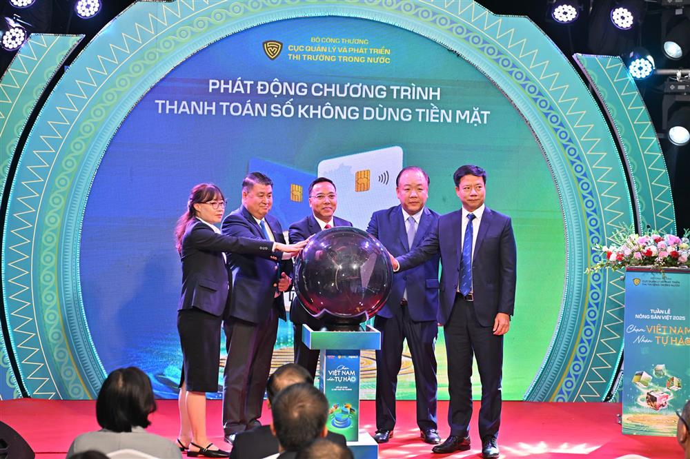 Hàng trăm sản phẩm chất lượng cao góp mặt trong Tuần lễ Nông sản Việt 2025 
